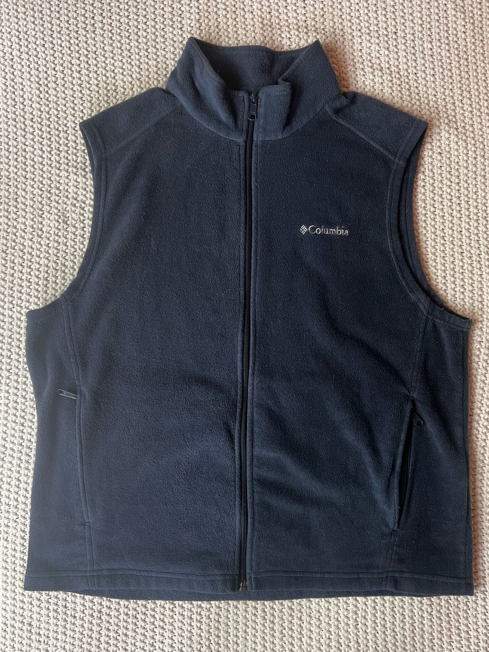 Columbia Blue Fleece Vest Full Zip Pockets Soft Comfy Neutral Minimalist Size XL